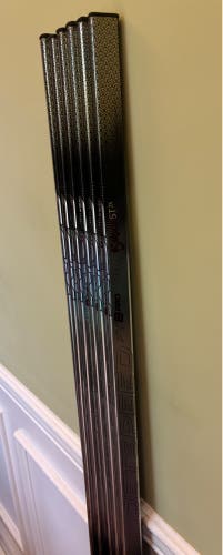 Intermediate CCM JetSpeed FT8 Pro Right Handed Hockey Stick P88 Pro Stock (New)