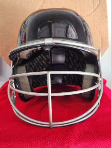 Small / Medium Easton Batting Helmet (Used)
