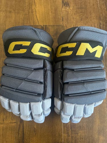 *Rare* Silver Knights 3rd Jersey Pro Stock CCM Gloves 14”