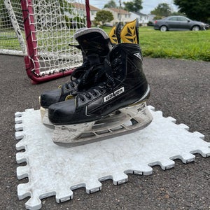2017 Bauer Supreme S180 Hockey Skates Regular Width 9 (Used)