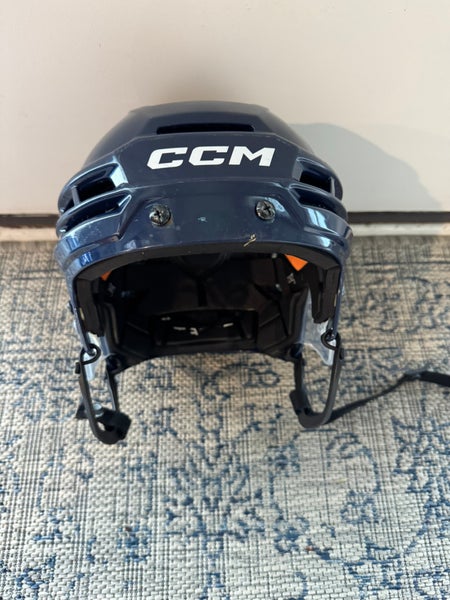 Medium CCM Tacks 720 Helmet (Used)