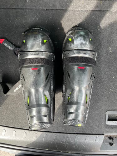 Junior Bauer Vapor 3X Pro 12" Shin Pads (Used)