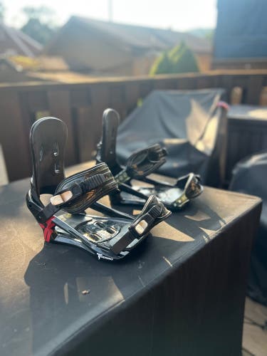 Large Like New 5150 Thermo Snowboard Bindings (Used)