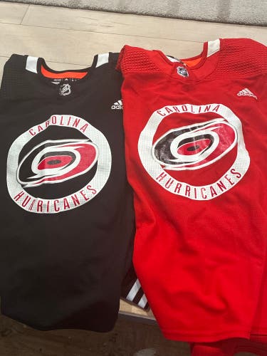 Hurricanes Adidas Practice Jersey Size 56 In Black & Red