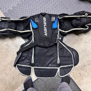 Small  Bauer GSX Goalie Chest Protector (Used)