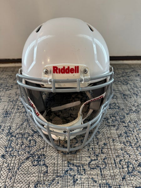 Medium Youth Riddell Speed Helmet (Used)