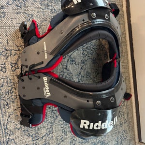Large Youth Riddell Shoulder Pads (Used)