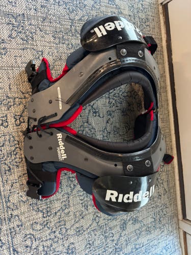 Large Youth Riddell Shoulder Pads (Used)