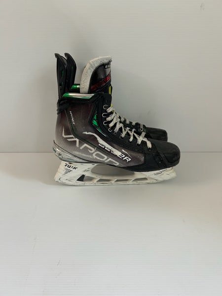 Used Size 9.5 Fit 2 Senior Bauer Vapor Hyperlite Pro Stock Hockey Skates