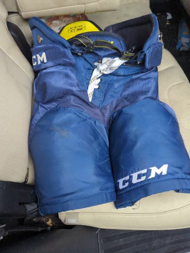 Men's Junior Medium CCM Super Tacks AS1 Hockey Pants (Used)