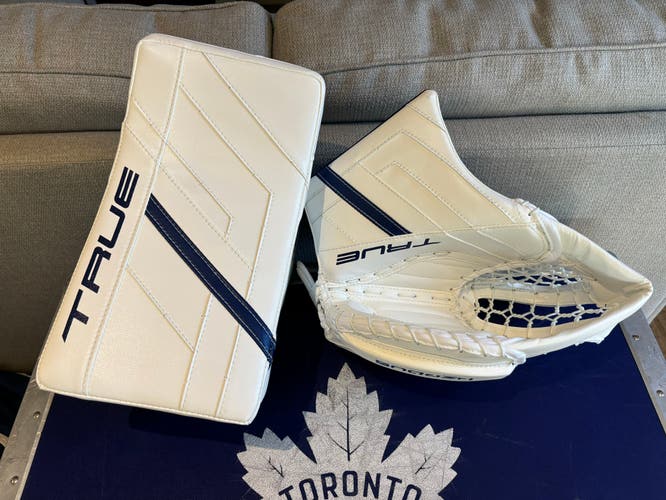 Brand New Pro Stock True Hzrdus PX4 Pro Goalie Glove & Blocker Set Murray