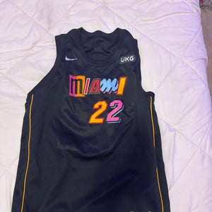 Jimmy butler youth extra large Miami heat 75th anniversary jersey