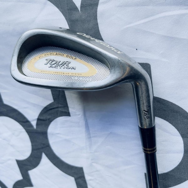 Cleveland TA5 Golf Tour Action Mens Right Handed Pitching Wedge Golf Club