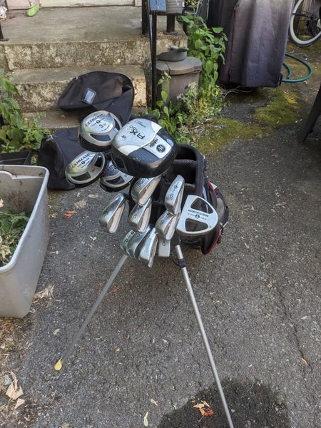 Junior Top Flite Tour Right Handed Clubs (Full Set) Regular Flex 14 Pieces (Used) with Bag and Cover