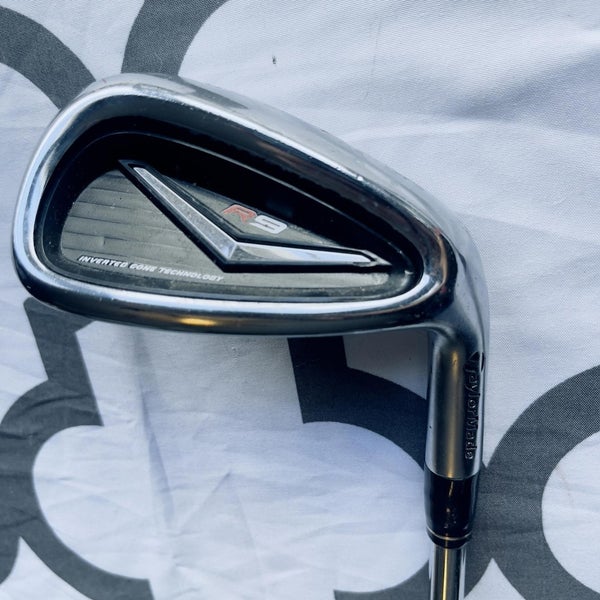 TaylorMade R9 Mens Right Handed Pitching Wedge Golf Club