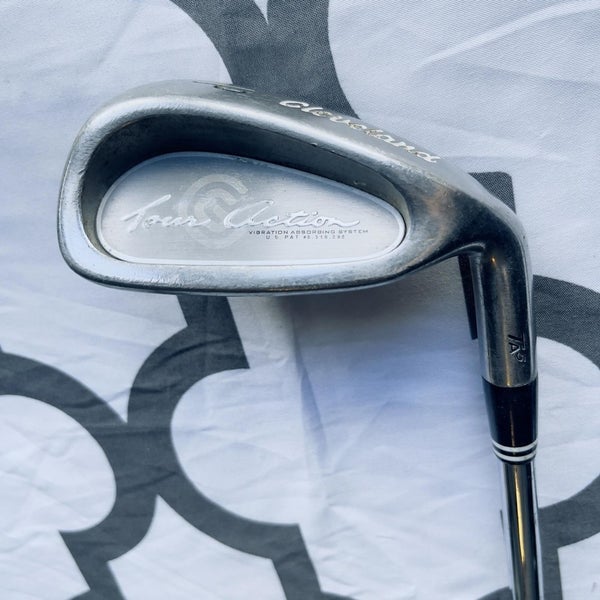 Cleveland Golf Tour Action TA5 Mens Right Handed Pitching Wedge Golf Club