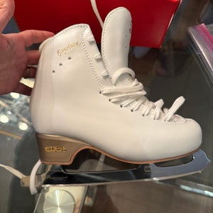 EDEA Overture Figure Skates C Adult 8 (New)