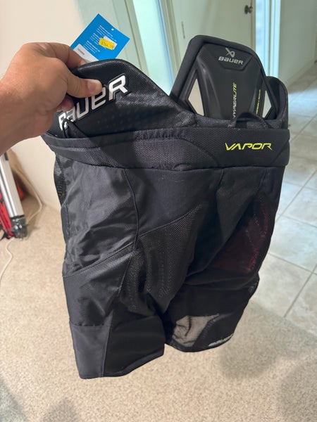 Intermediate Large Bauer Vapor Hyperlite Hockey Pants (New)