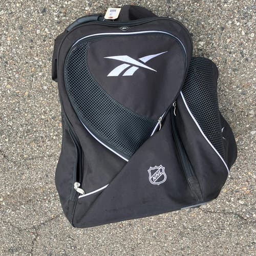 Wheeled Reebok Bag (Used)