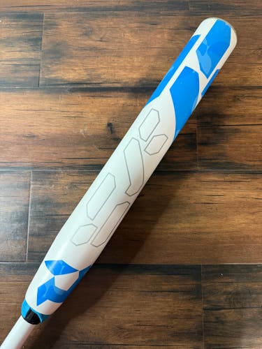 DeMarini CF 32/22 (-10) Fastpitch Composite Softball Bat