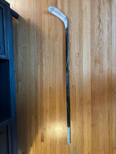 Junior Bauer Nexus Tracer Left Hand Hockey Stick P28  (Used)