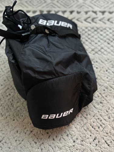 Large Junior Bauer Lil Sport Hockey Pants (Used)