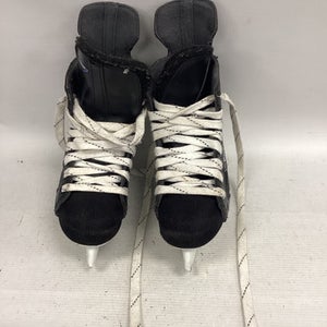 Used Bauer ELITE SKATES Junior Hockey Skate Junior 02 11851-S000036049
