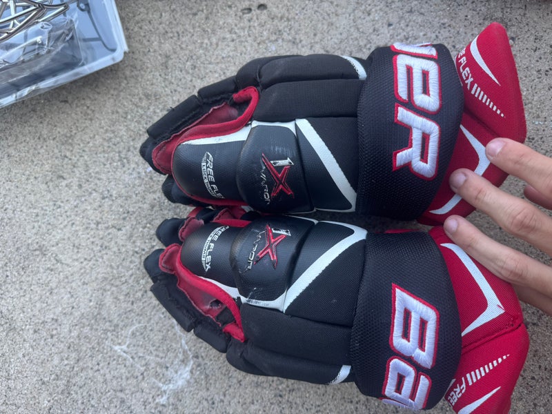 Used Bauer Vapor 1X Player Gloves Size 15