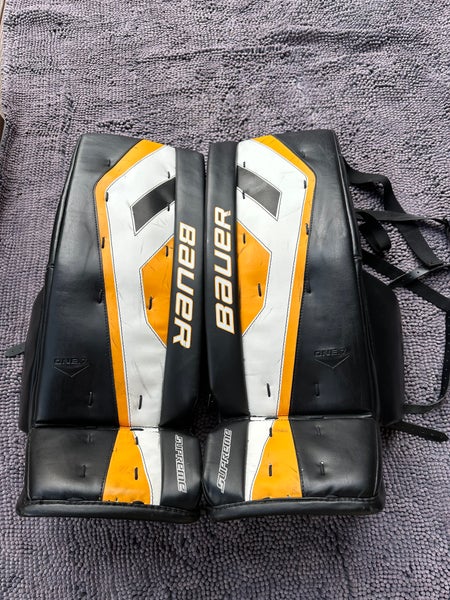 Used Bauer Supreme One.7 Goalie Leg Pads 31+1