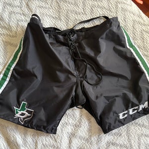 Used Goalie Dallas Stars CCM PP10 Shell size Medium M Altered from a Player Shell