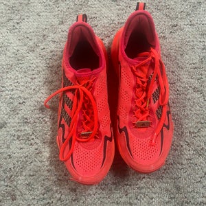 Men's Size M 12.0 (W 13.0) Adidas Shoes (Used)