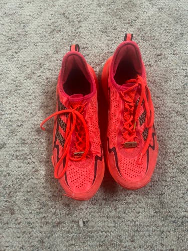 Men's Size M 12.0 (W 13.0) Adidas Shoes (Used)