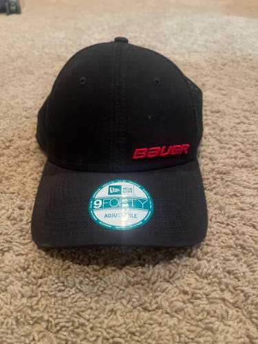Bauer x New Era 9Forty Adjustable Trucker Hat – Black/Red – New with Tags