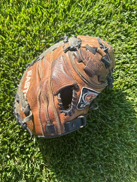 Easton RH Catcher's Natural Baseball Glove 30" (Used)