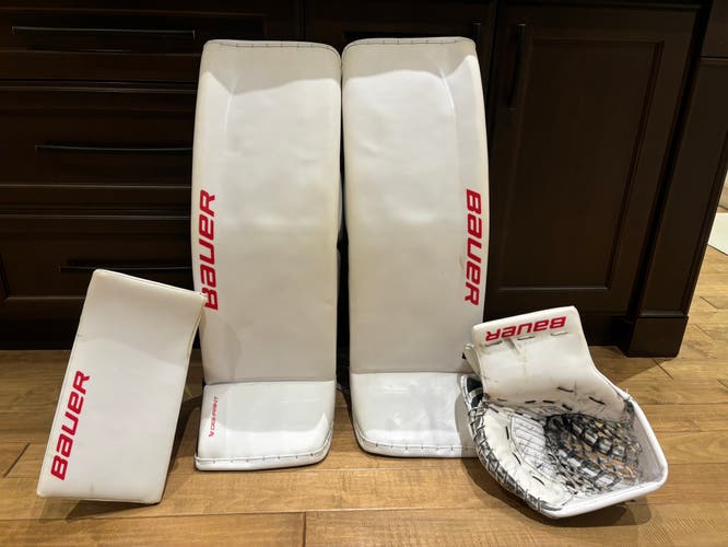 Pro Stock 35+1 Bauer Hyperlite 2 Digiprint Pro Goalie Pads & Gloves Set