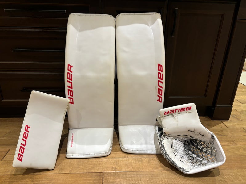 Pro Stock 35+1 Bauer Hyperlite 2 Digiprint Pro Goalie Pads & Gloves Set