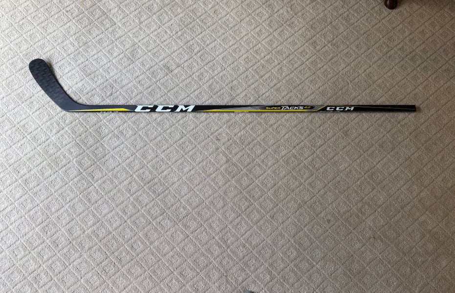 Senior CCM Super Tacks 2.0 Right Handed Hockey Stick P92 Pro Stock (New)