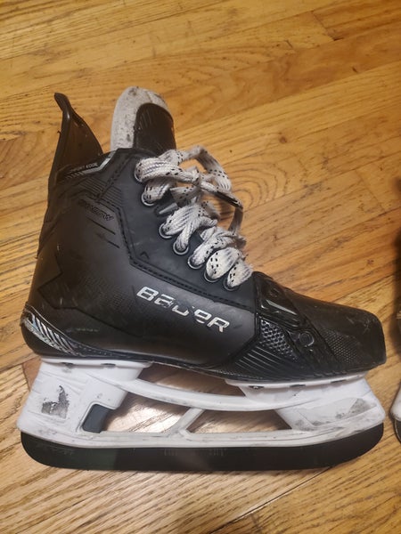 2024 Bauer Supreme Shadow Hockey Skates Wide Width Size 4