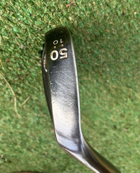 Men's Cleveland Right Handed Wedge Wedge Flex 50 Degree Graphite Shaft (Used)
