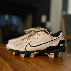 Kid's 6.5Y (Big Kids / Youth) Nike (Used)