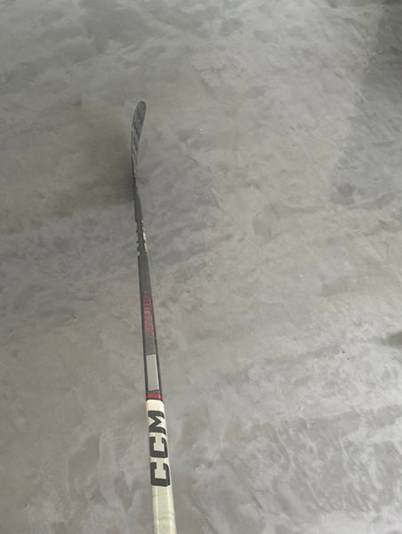 Intermediate CCM Jetspeed FT6 Pro Left Hand Hockey Stick P28  (Used)
