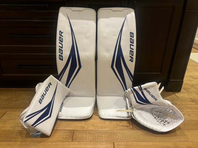 Brand New Pro Stock 36+1 Bauer Digiprint Pro Goalie Pads & Gloves Set Woll