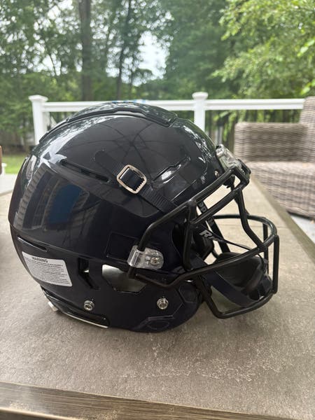Schutt f7 2.0 Collegiate | SidelineSwap | Buy and Sell on SidelineSwap
