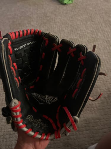 Rawlings RH Playmaker Series Baseball Glove 11" (Used)