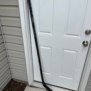 Intermediate Bauer Proto-R Left Hand Hockey Stick P28 (Used)