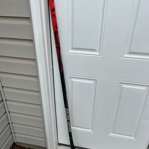 Youth Bauer Vapor FlyLite Left Hand Hockey Stick P88 (Used)
