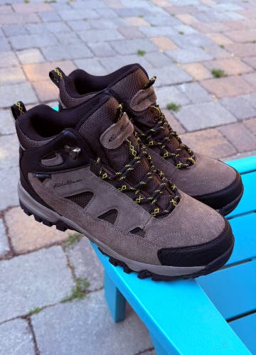 Mens Eddie Bauer Mid Height Brighton Waterproof Boots - US Size 9.5 barely Used