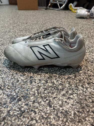 Size M 9.0 New Balance Burn X4 Cleats (Used)