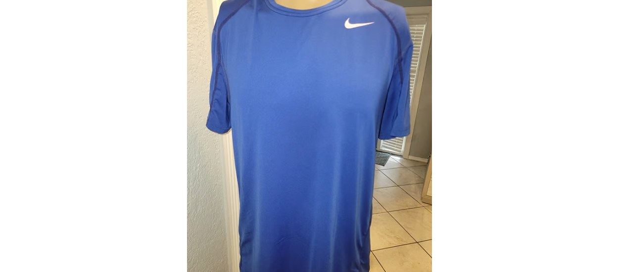Nike Pro Dri Fit Mens T Shirt L Royal Blue Short Sleeve Fitted Logo - Size L