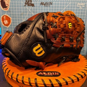 Wilson A2476 RH Outfield Baseball Glove 12.5" (Used)